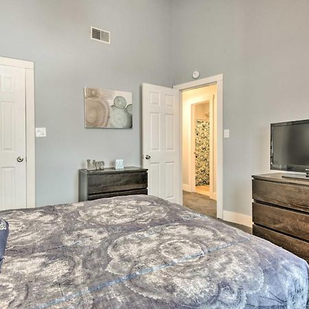 Mount Pocono Condo With Balcony, Near Mt Airy Casino Exteriör bild