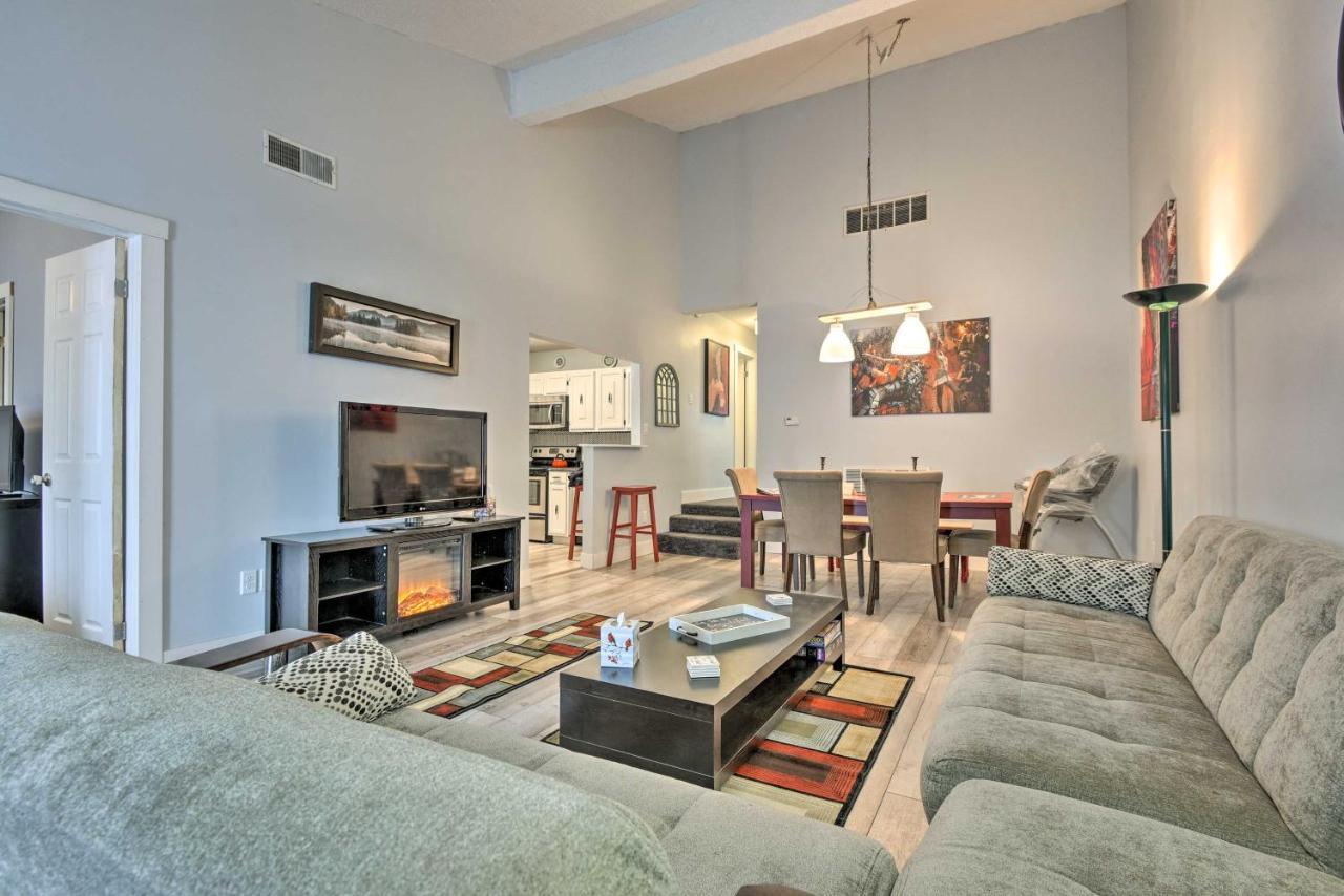 Mount Pocono Condo With Balcony, Near Mt Airy Casino Exteriör bild